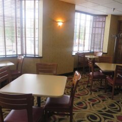 Отель Baymont Inn & Suites Jefferson City питание фото 3