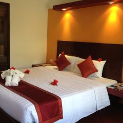 Отель All Seasons Naiharn Phuket комната для гостей фото 4