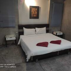 Отель Amarin Hotel Patong Таиланд, Карон-Бич - отзывы, цены и фото номеров - забронировать отель Amarin Hotel Patong онлайн комната для гостей фото 5