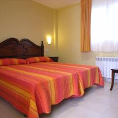 Отель Playa De Toro Apartamentos Испания, Льянес - отзывы, цены и фото номеров - забронировать отель Playa De Toro Apartamentos онлайн комната для гостей фото 2