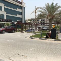 Fortune Park Hotel Dubai Investments Park парковка