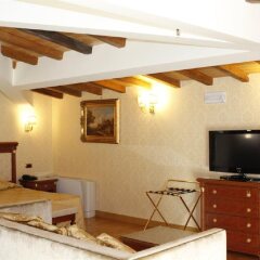 Отель Villa Pinciana Италия, Рим - 2 отзыва об отеле, цены и фото номеров - забронировать отель Villa Pinciana онлайн удобства в номере