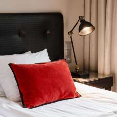 Hotel F6 сейф в номере