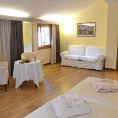 Отель Guest House Golf Club Padova Италия, Региональный парк Colli Euganei - отзывы, цены и фото номеров - забронировать отель Guest House Golf Club Padova онлайн удобства в номере фото 2