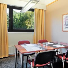 Отель Holiday Inn Helsinki - Vantaa Airport Финляндия, Вантаа - 9 отзывов об отеле, цены и фото номеров - забронировать отель Holiday Inn Helsinki - Vantaa Airport онлайн в номере фото 2