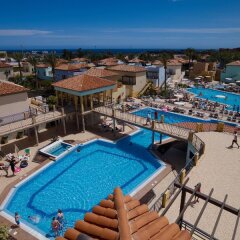 Отель Aparthotel Broncemar Beach бассейн