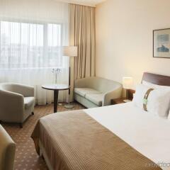 Отель Holiday Inn Vilnius Литва, Вильнюс - отзывы, цены и фото номеров - забронировать отель Holiday Inn Vilnius онлайн комната для гостей фото 2