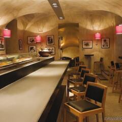 Hospes Palacio del Bailío Hotel гостиничный бар