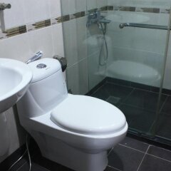 Sky Center Hostel ванная