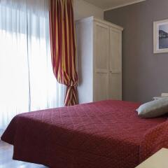 Отель Inn Rome Rooms & Suites комната для гостей фото 3