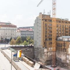 Апартаменты Opletalova Apartment on Wenceslas Square Прага комната для гостей фото 4