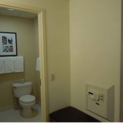 Country Inn & Suites by Radisson, Port Clinton, OH in Port Clinton, United States of America from 150$, photos, reviews - zenhotels.com bathroom photo 3