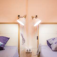The Sibling Hostel Бангкок сейф в номере