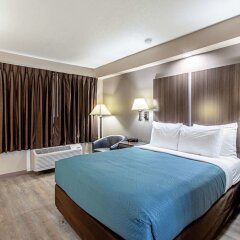 Отель Econo Lodge Кингсвилль комната для гостей фото 5