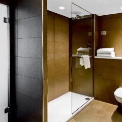 Отель Radisson Blu Hotel Manchester, Airport Великобритания, Манчестер - отзывы, цены и фото номеров - забронировать отель Radisson Blu Hotel Manchester, Airport онлайн ванная фото 2