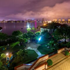 Отель Diamond Westlake Suites балкон