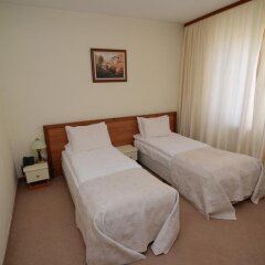 Отель Family Hotel Lazur Болгария, Банско - отзывы, цены и фото номеров - забронировать отель Family Hotel Lazur онлайн комната для гостей фото 2