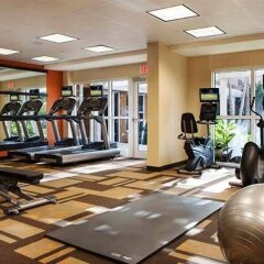 Отель Courtyard by Marriott Aventura Mall фитнесс-зал