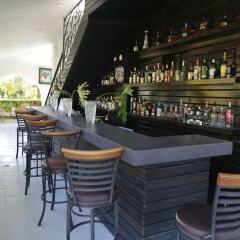 Hotel Matea San Isidro гостиничный бар