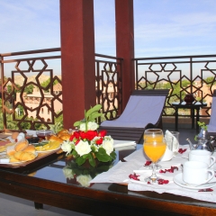 Imperial Plaza Hotel балкон