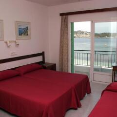 Отель Hostal Talamanca комната для гостей фото 5