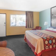 Отель Super 8 by Wyndham Canoga Park США, Лос-Анджелес - отзывы, цены и фото номеров - забронировать отель Super 8 by Wyndham Canoga Park онлайн фото 2