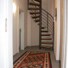 Отель PVH Charming Flats Vlasska Чехия, Прага - отзывы, цены и фото номеров - забронировать отель PVH Charming Flats Vlasska онлайн интерьер отеля