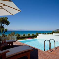 Отель Amathus Elite Suites бассейн