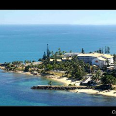 Hôtel Le Surf in Noumea, New Caledonia from 121$, photos, reviews - zenhotels.com beach