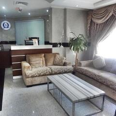 Отель Sara Hotel Apartment ОАЭ, Аджман - отзывы, цены и фото номеров - забронировать отель Sara Hotel Apartment онлайн интерьер отеля фото 3