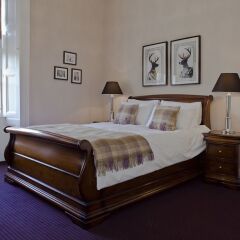 Отель The Edinburgh Castle Suite Эдинбург комната для гостей фото 2