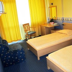 Отель Briz 2 Hotel Болгария, Варна - отзывы, цены и фото номеров - забронировать отель Briz 2 Hotel онлайн комната для гостей фото 2