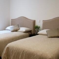Отель Casa Donceles Apt. 3 Мехико комната для гостей