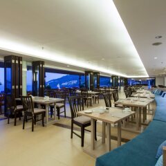Отель Centara Blue Marine Resort & Spa Phuket Таиланд, Пхукет - отзывы, цены и фото номеров - забронировать отель Centara Blue Marine Resort & Spa Phuket онлайн питание фото 3