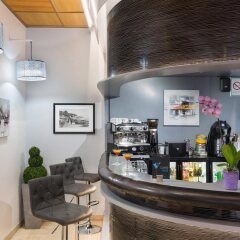 Отель Best Western Plus Brice Garden Ницца гостиничный бар