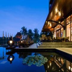 Chatrium Hotel Royal Lake Yangon бассейн фото 2