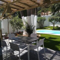 Отель Villas By Seric,15' walking to the beach Торремолинос
