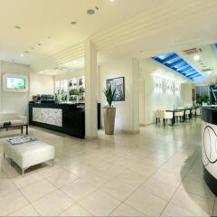 Hotel Regina Elena 57 & Oro Bianco Spa интерьер отеля