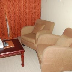 Отель Al Amwaj Hotel ОАЭ, Шарджа - отзывы, цены и фото номеров - забронировать отель Al Amwaj Hotel онлайн сейф в номере