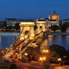 Отель ibis Styles Budapest City Венгрия, Будапешт - 4 отзыва об отеле, цены и фото номеров - забронировать отель ibis Styles Budapest City онлайн бассейн