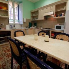 Corner Hostel Слима в номере фото 2