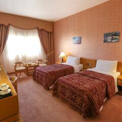 Отель Ras Al Khaimah Hotel ОАЭ, Рас-эль-Хайма - 2 отзыва об отеле, цены и фото номеров - забронировать отель Ras Al Khaimah Hotel онлайн комната для гостей фото 2