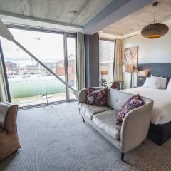 DoubleTree by Hilton Hotel Amsterdam - NDSM Wharf комната для гостей фото 4