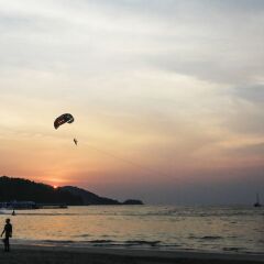 Отель Patong Merlin Hotel Таиланд, Пхукет - отзывы, цены и фото номеров - забронировать отель Patong Merlin Hotel онлайн пляж фото 2