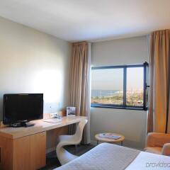 Отель Occidental Atenea Mar - Adults Only комната для гостей фото 5