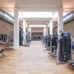 Sheraton Hannover Pelikan Hotel фитнесс-зал фото 3