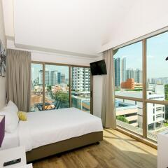 J8 Hotel комната для гостей
