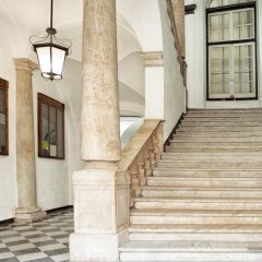 Отель La Piazzetta Rooms Генуя интерьер отеля фото 2