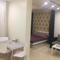 Гостиница Apartamenti Proletraskaya 75 в Калининграде отзывы, цены и фото номеров - забронировать гостиницу Apartamenti Proletraskaya 75 онлайн Калининград комната для гостей