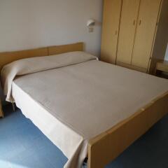 Hotel Savini Римини сейф в номере